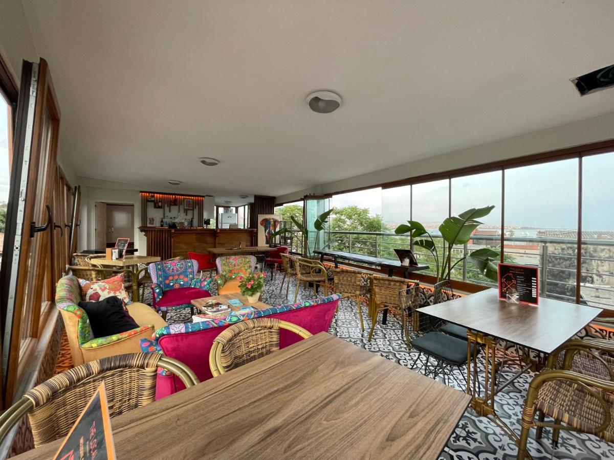 The Local Exclusive Bed and Breakfast Estambul Exterior foto